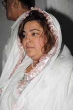 Dolly Bindra at Joy Mukherjee prayer meeting in Mumbai on 12th March 2012 (50).JPG